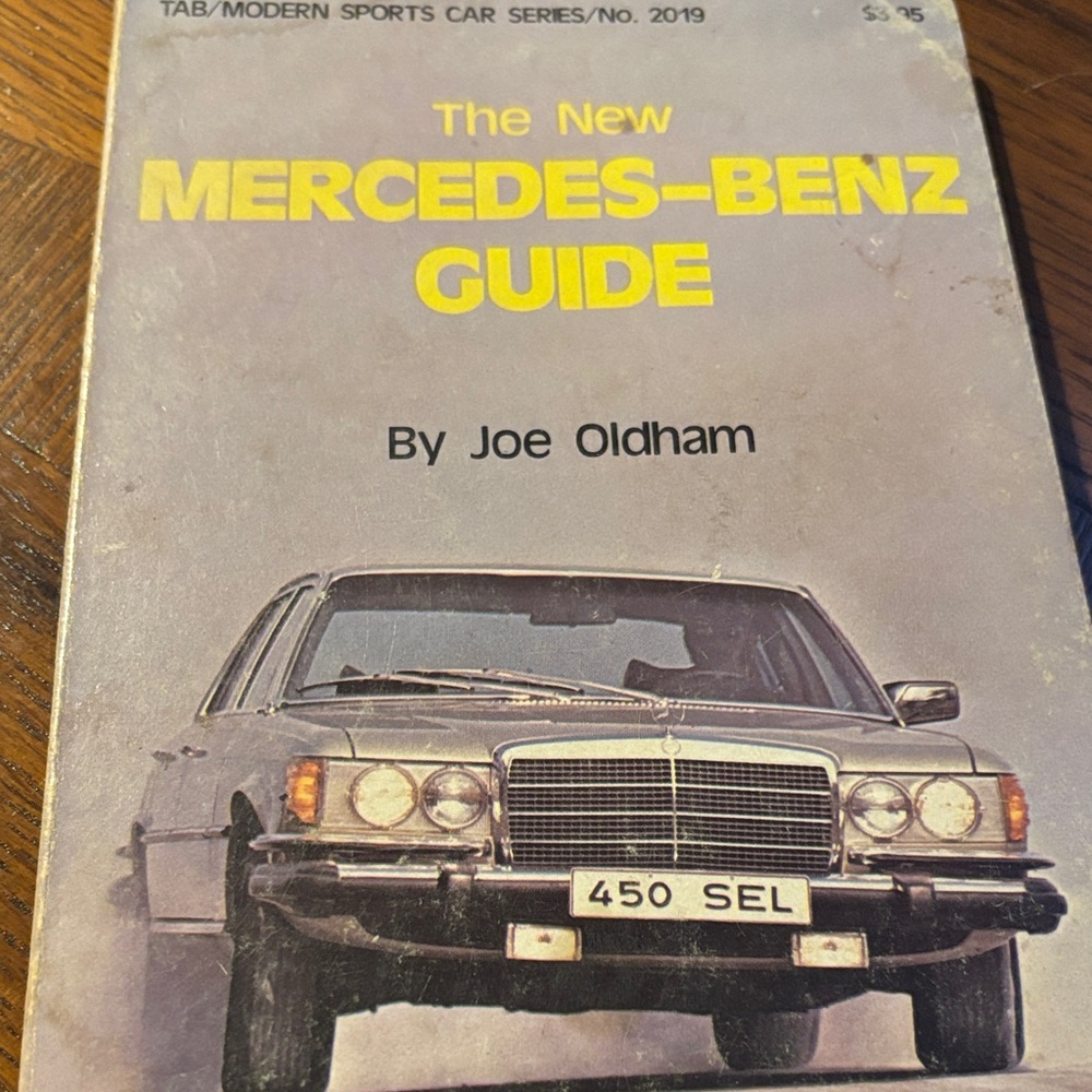 Mercedes-Benz Guide Book